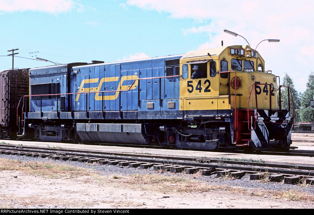 Ferrocarril del Pacifico U23B FCP #542 